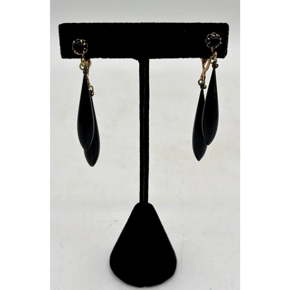 VTG 1980’s Black Onyx Dangle Earrings Gold Tone Faux Onyx Earrings